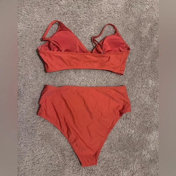 Cupshe Burnt Orange Two-Piece High-Waist Bikini Set - Picture 4 of 10